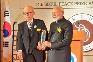 PM Narendra Modi Gets Seoul Peace Prize for 2018